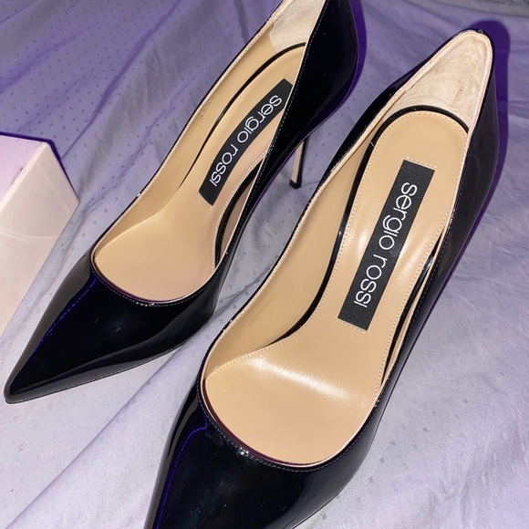 Heals - Picture 4 of 6